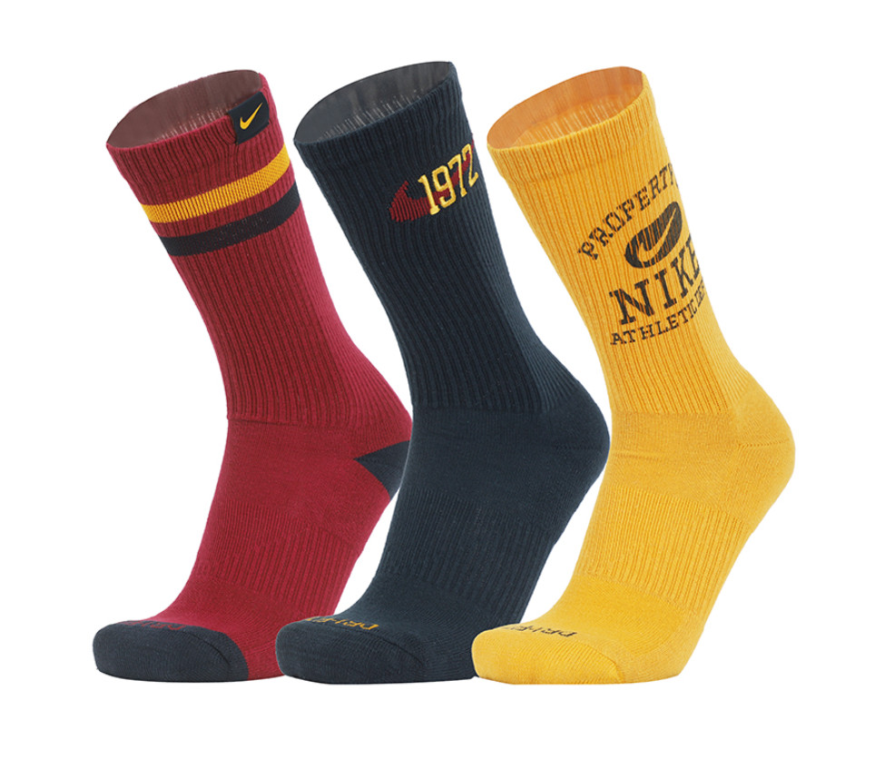 Носки Nike Everyday Cushion Crew 3 пары Спортивная одежда повседневные носки NWT FQ0325-900 7890₽