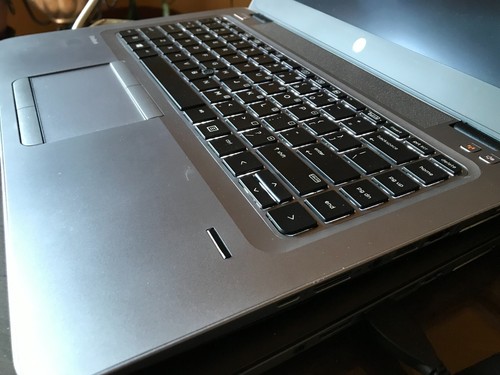 HP Elitebook 745 G4 AMD A10 8730B 10 Com. Cores 4G+6G - 2,40 GHz - 8GB -250 SSD - Picture 2 of 21