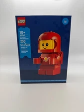 Lego Up-Scaled Baby Astronaut 40767 Limited Edition VIP Promotional GWP NISB