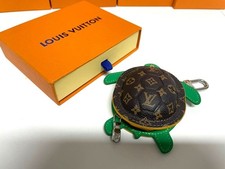 Louis Vuitton LV Monogram Green Turtle Mini Pouch Keychain Bag Charm W/Box