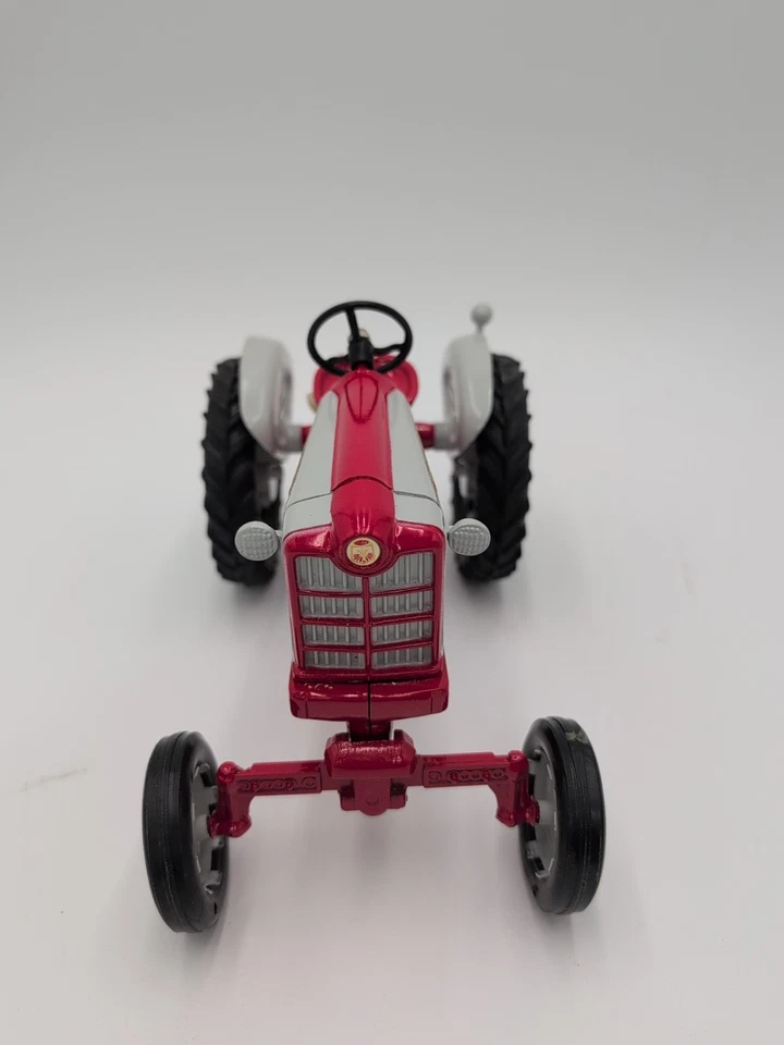 1/12 Scale Models Ford 901 Powermaster 9th Toy Show Tractor 1986 - Image 4 of 4