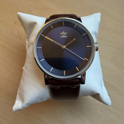 Adidas District L1 Z082920-00 Men's Blue Dial Leather Band Quartz Watch