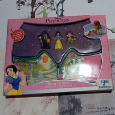 2001 Mattel Disney Princess Snow White Once Upon A Time 3 Figure Playset NRFB 