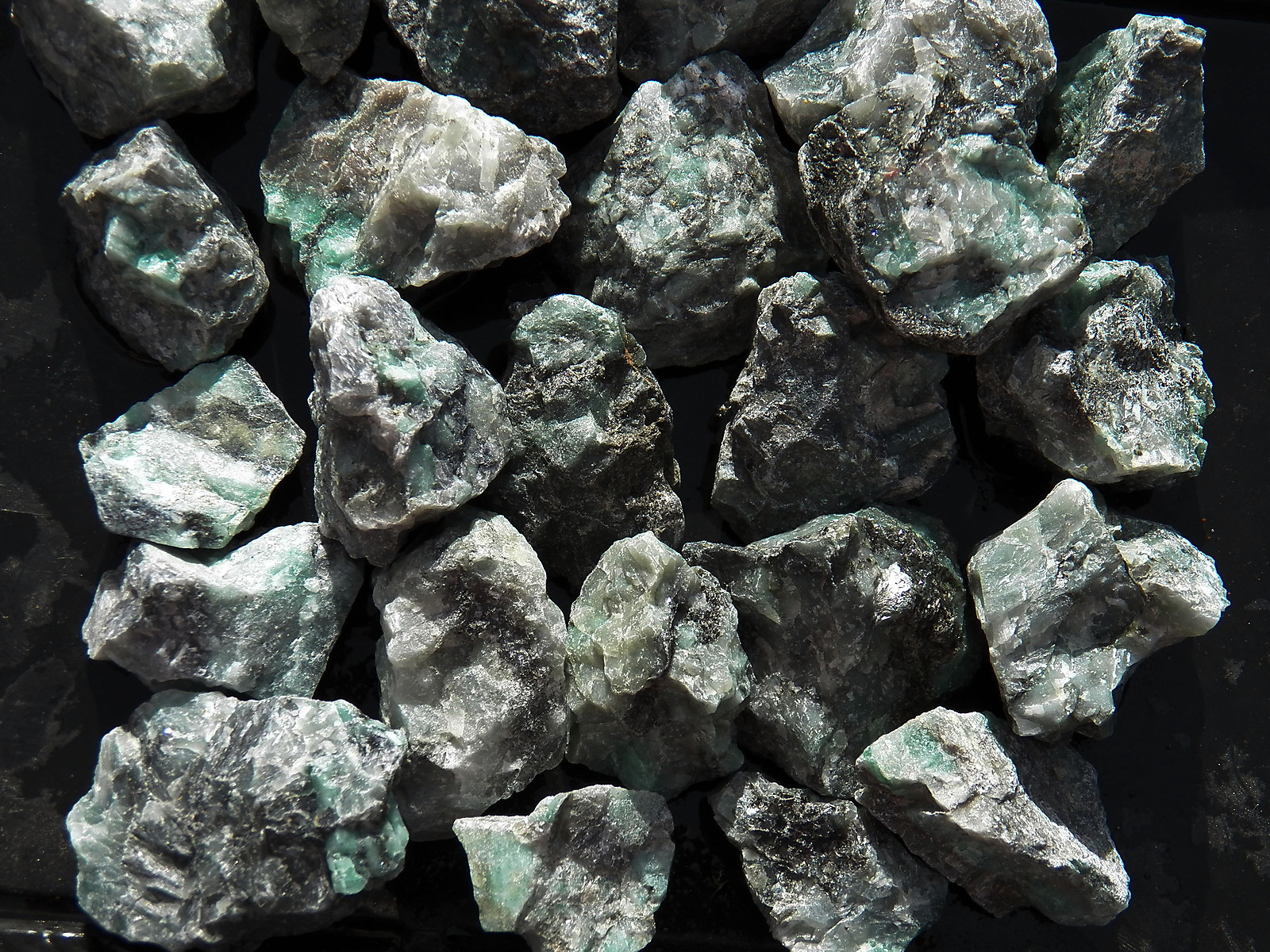 1 lb EMERALD Rough Rock for Tumbling Tumbler Rocks Stones 2040g BRAZIL