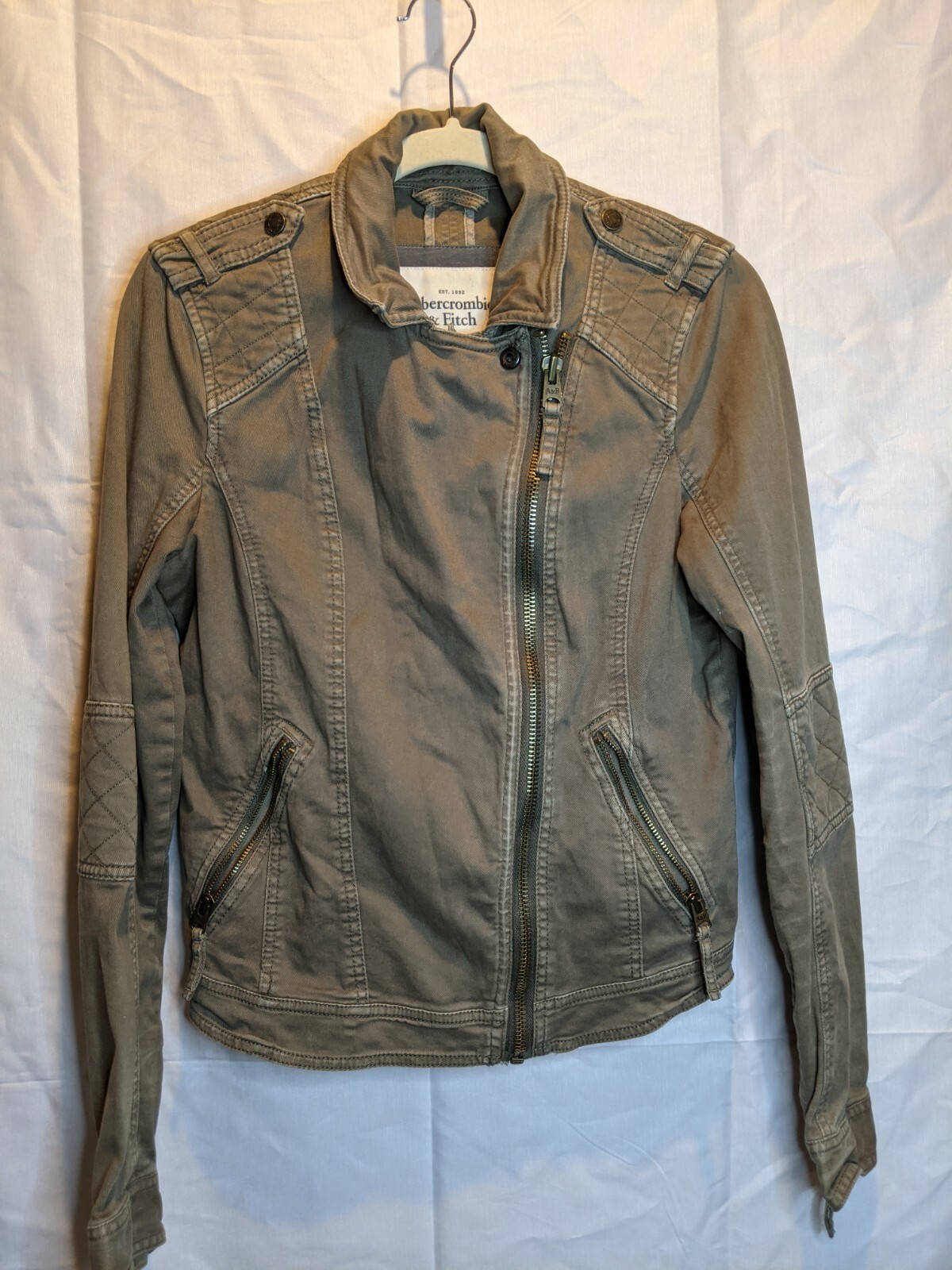 Abercrombie and Fitch Women's Size L 