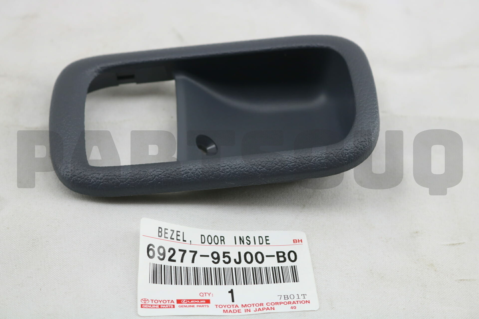6927795J00B0 Genuine Toyota BEZEL, FRONT DOOR INSIDE HANDLE, RH  