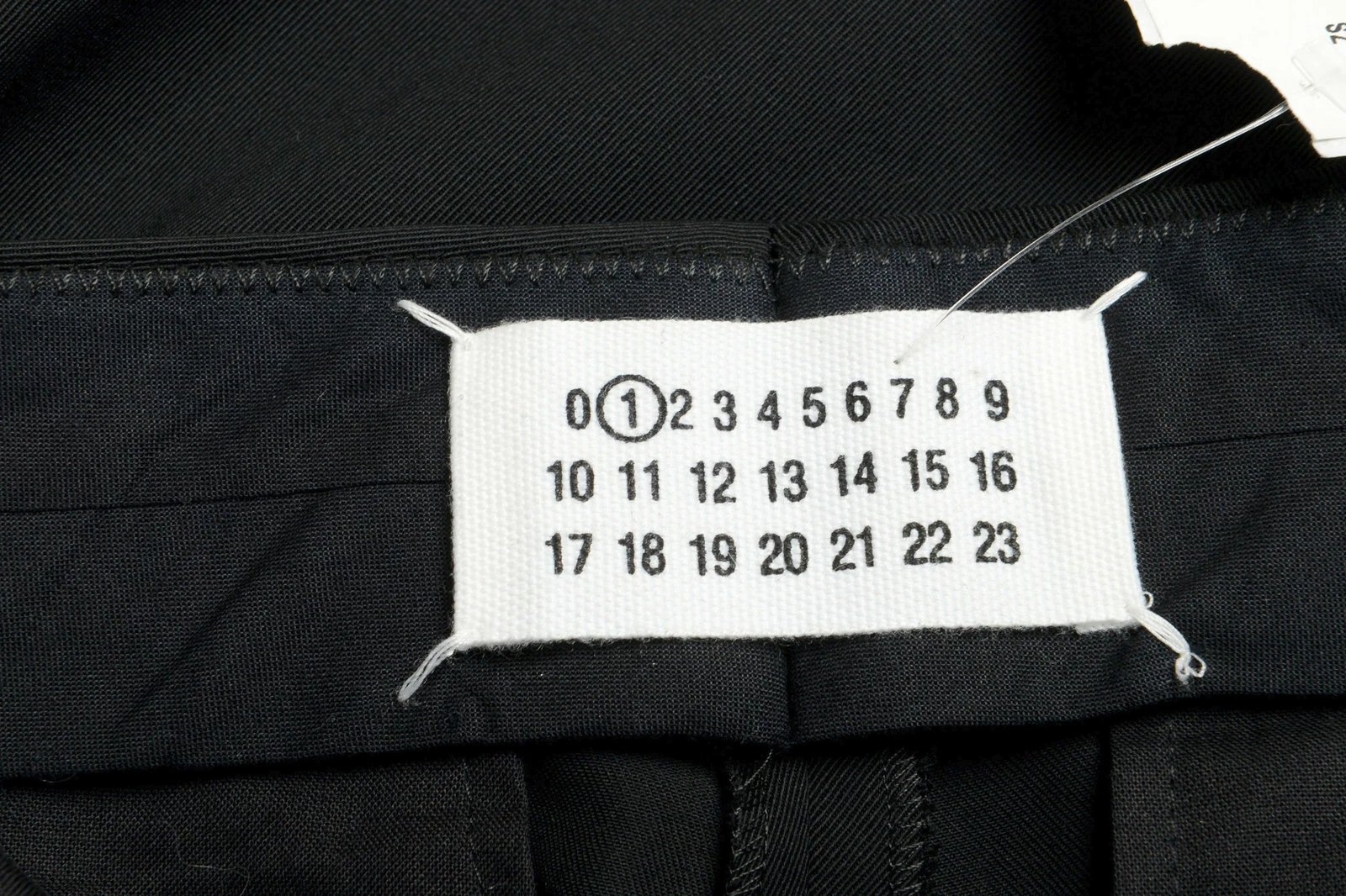 Pantaloni abito Maison Margiela donna neri 100% lana a pieghe anteriori US XS IT 38