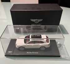Bentley Bentayga 1/43 Minicar White Color. Dealer edition