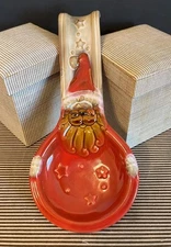 Santa Pottery Spoon Rest - Nice Color - Christmas Kitchen Decor Or Sweet Gift