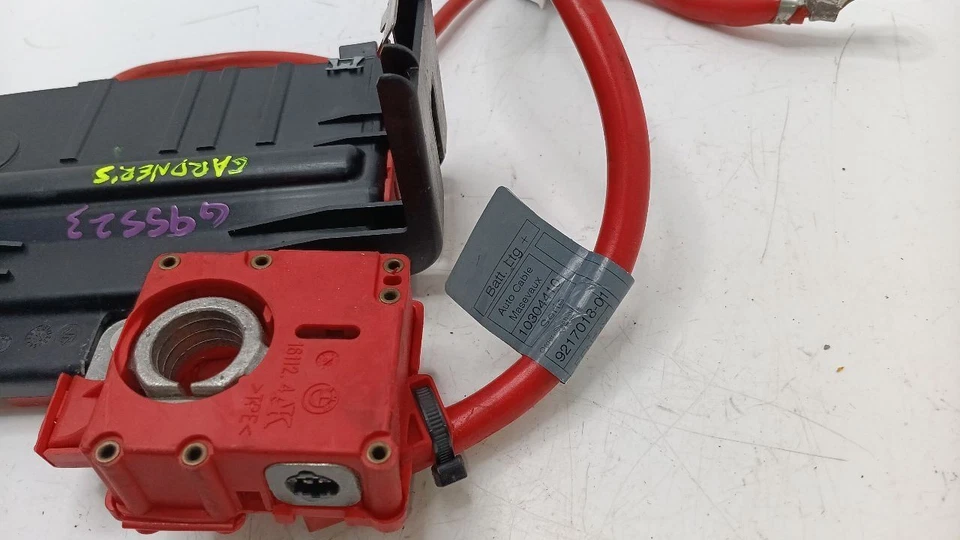 Cable terminal positivo con caja de conexiones BMW 135I 2010 Foto 4 de 4