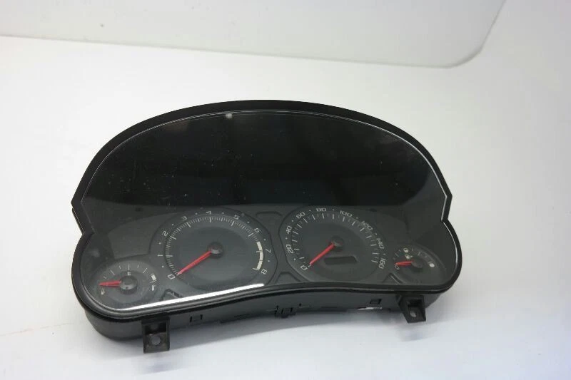 Cadillac CTS 2004 04 velocímetro clúster MPH ID 25751848  Foto 3 de 4