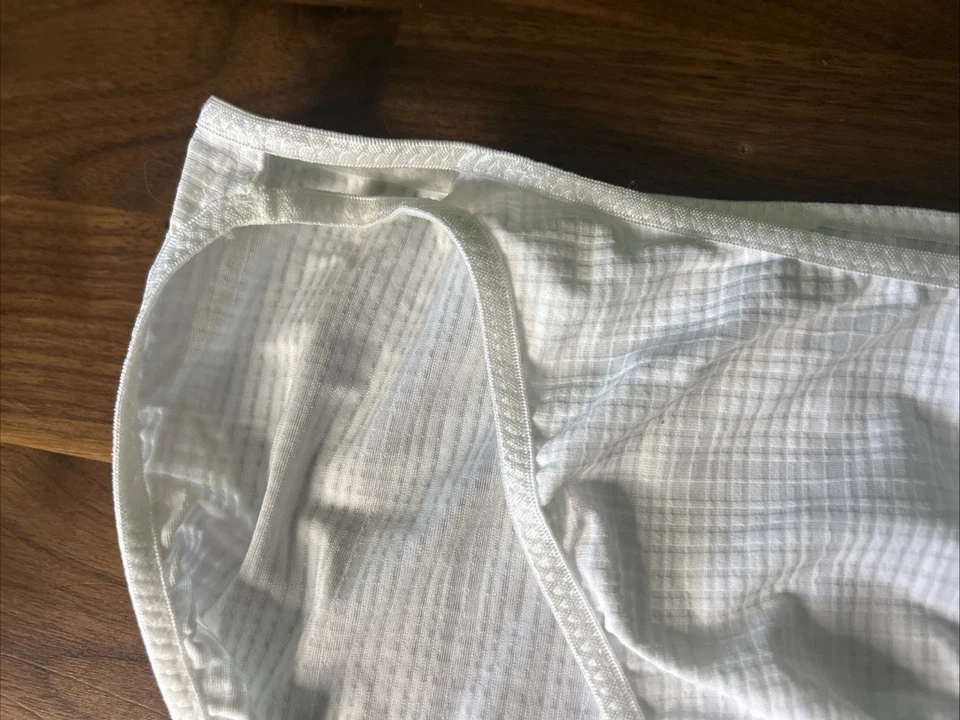 Bragas de bikini de doble cuerda de nailon Barely There de colección L blancas segunda piel nupcial Foto 2 de 4