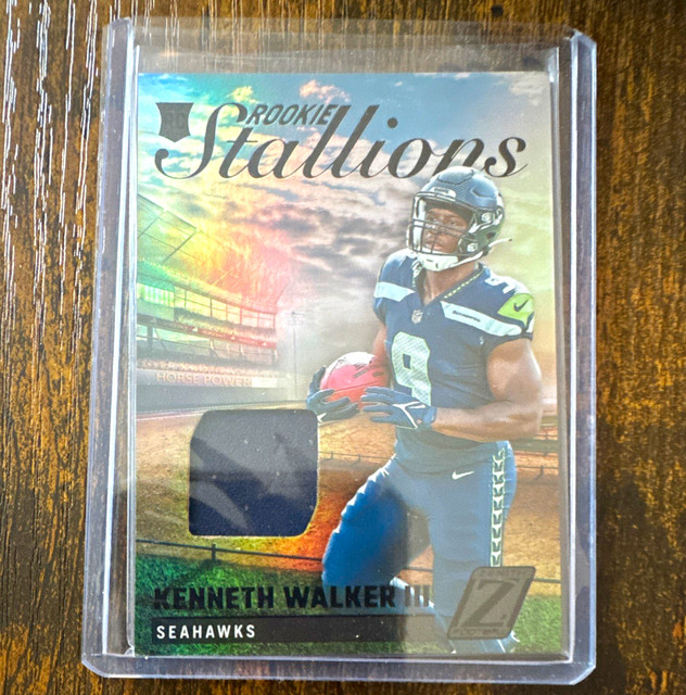 Panini 2022 Zenith Kenneth Walker III Seahawks Rookie Stallions RS-KW RC MEM