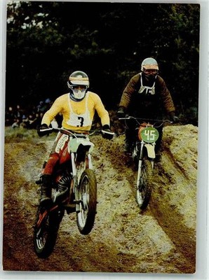 39891524 - scene from a motocross race photographer Zielinski Planet-Verlag
