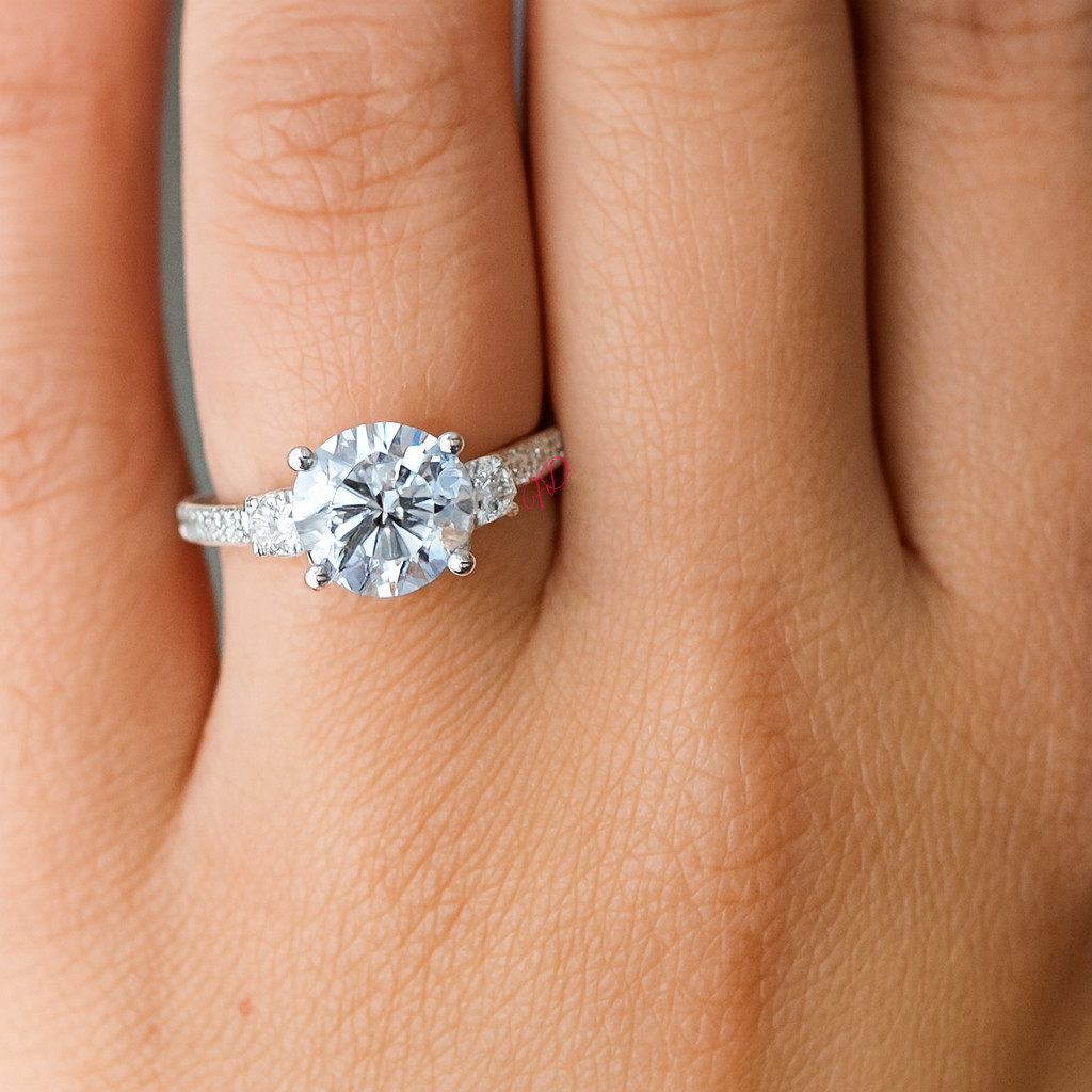 Womens Lab Grown Diamond Ring Round Cut 1.50 Ct IGI Certified 14K White Gold