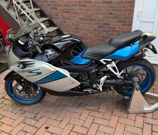 BMW K1200s 2007 Project Bike Blue and Silver