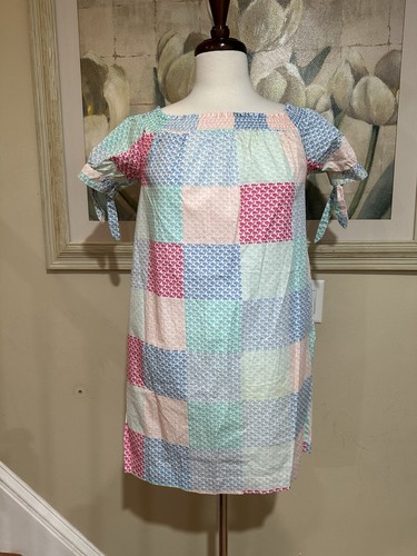 Vineyard Vines Target whale print square block off shoulder smocked top dress, L