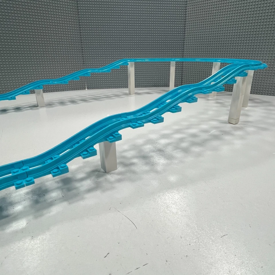 LEGO Montaña Rusa Parque de Atracciones Pista Curva 85976 (8x) y Rampa 25086 (8x) Foto 3 de 4