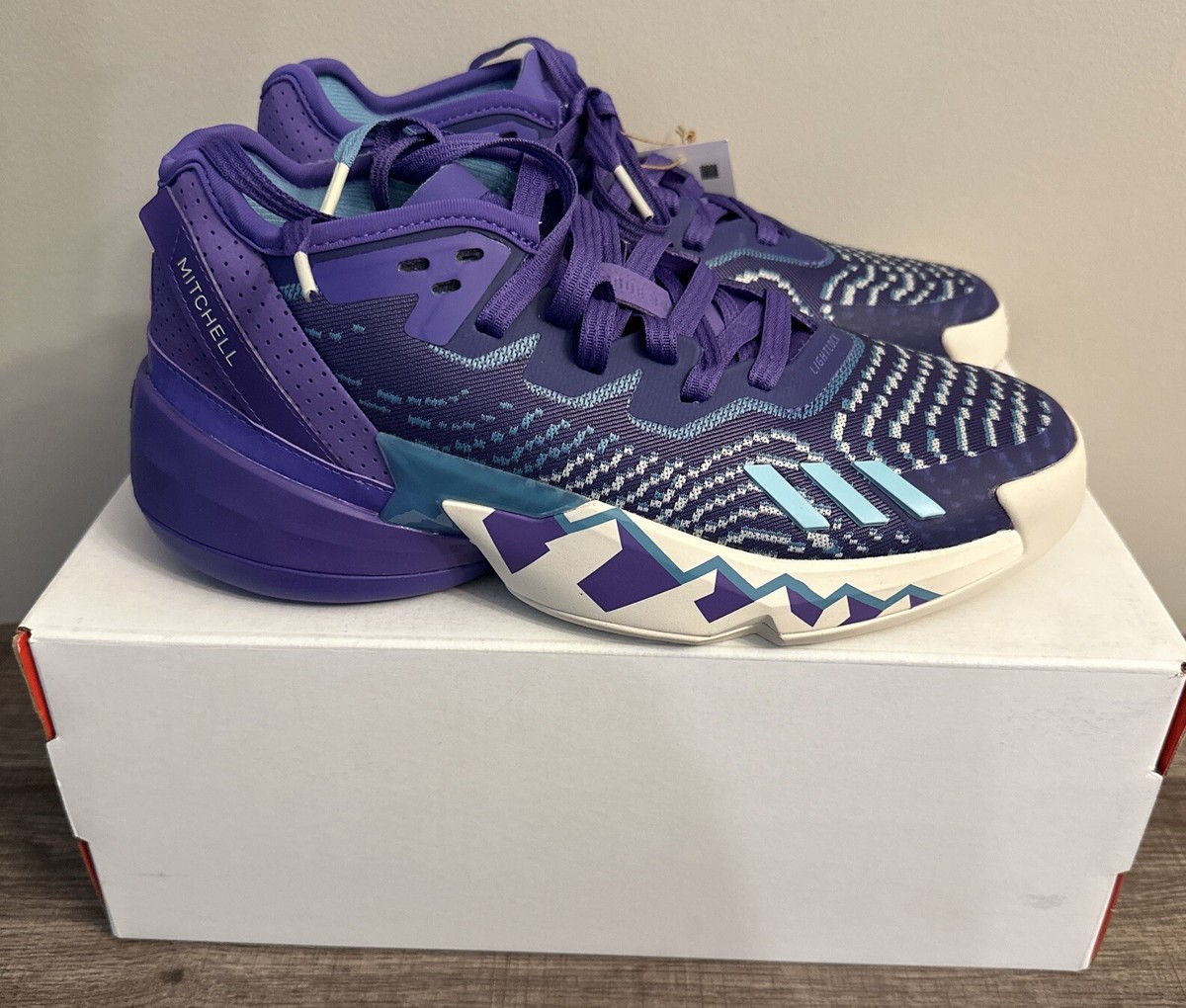 Adidas Donovan Mitchell: D.O.N. Issue 4 Utah Jazz Men's Size 7