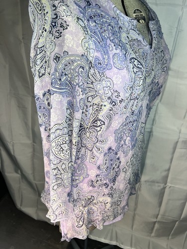 Separates by NY City Design Co. Camicetta con volant 1XL viola - Foto 2 di 11