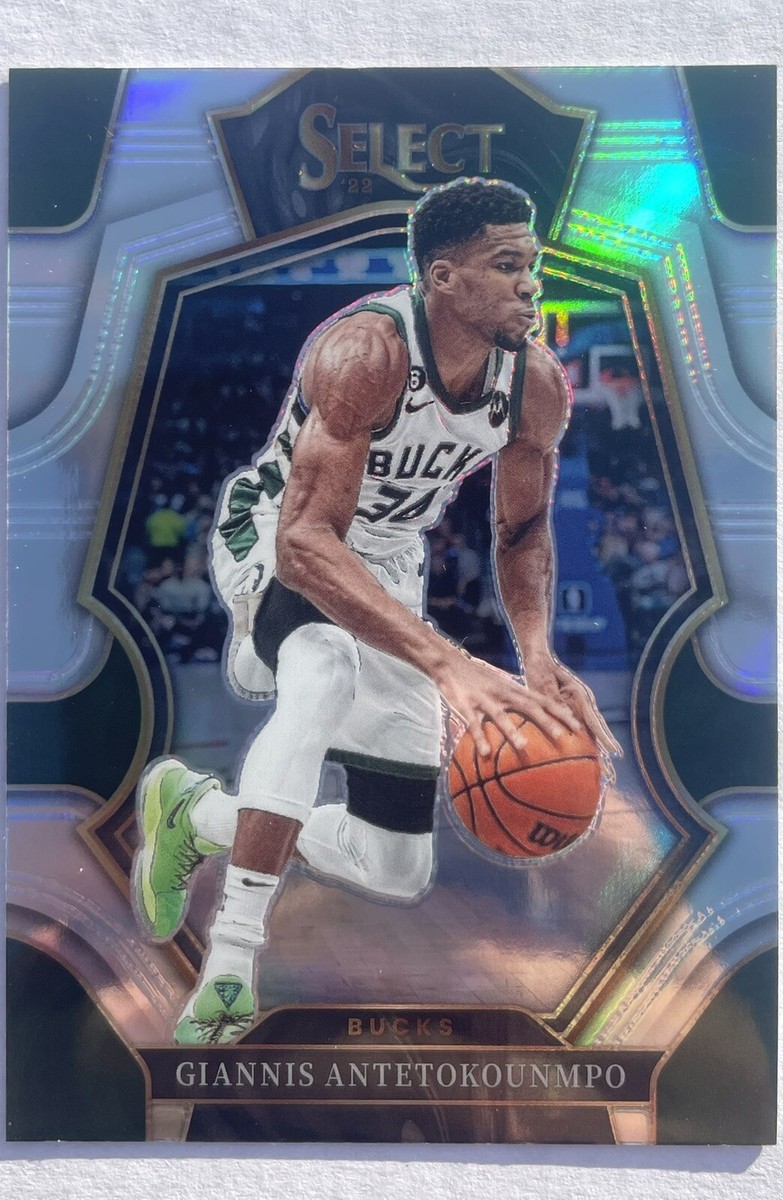 Giannis Antetokounmpo 2022 Panini Select Silver Prizm #161 Premier
