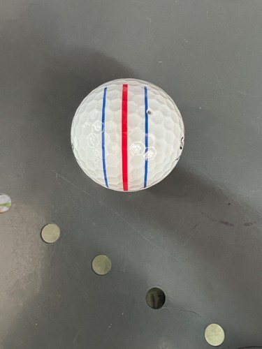 LOGOTIPO DE PELOTA DE GOLF EDICIÓN LIMITADA STEPH CURRY TRIPLE PISTA CROMO SUAVE... RARO - Imagen 2 de 3