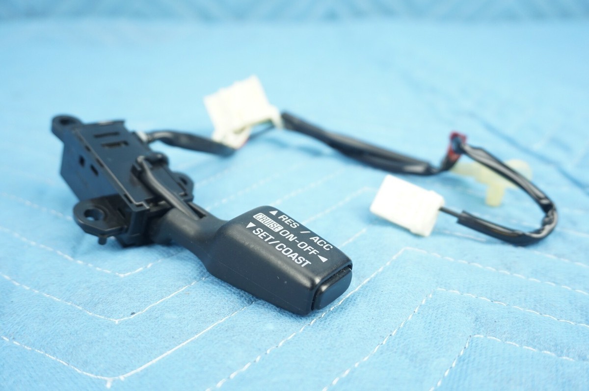 Lехus LX470 Cruise Control Switch 84630-60020 OEM 01.1998