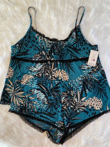 Secret Treasures Pajamas Womens Size 2X Green Floral Two Piece Cami Shorts Set
