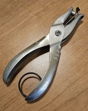 Mcgill M.P. Co. Vintage Gem Single Round Manual Hole Punch Made In USA