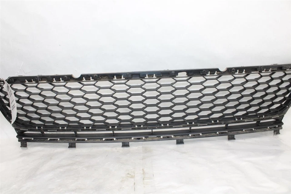 GRILLE Volkswagen Golf GTI 2015 15 2016 16 2017 17 1421871 Foto 2 de 4