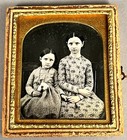 1/6 PLATE DAGUERREOTYPE OF YOUNG SISTERS HOLDING HANDS, NO WIPE MARKS — photo 1