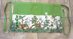 Gardening Waist Apron with 5 Tool Pockets Rabbits Plants Butterflies