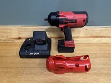 Snap On  1/2 Brushless Drive Impact 18V  Ct9075 with 2 Batteries, Boot, Charger