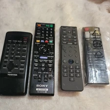 Remote Control Lot 8 Remotes  Variety of Brands Tested