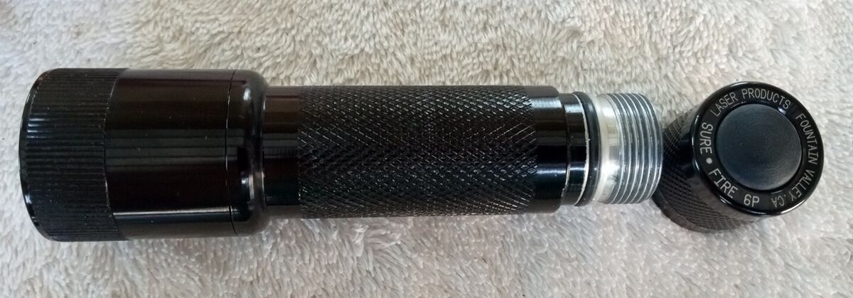 LASER PRODUCTS SUREFIRE 6P 65 lumens Comes w/New Lens Cap LASER PRODUCTS SUREFIRE 6P 65 lumens Comes w/New Lens Cap