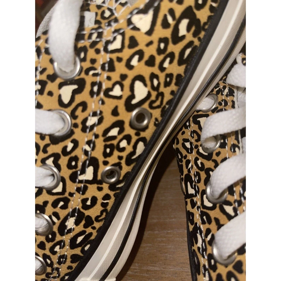 Zapatillas Converse Leopardo CTAS OX Club Garceta Dorada Talla 6 Negro Dorado Gamuza Nuevas Foto 2 de 4