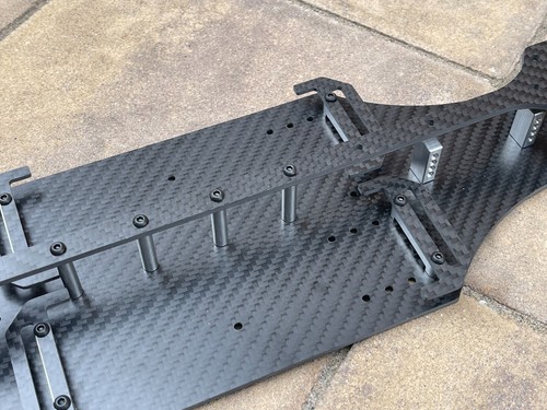 Carbon Fiber DRAG RACING Chassis for Traxxas RUSTLER VXL 3s / Xl5 2WD - Picture 2 of 5