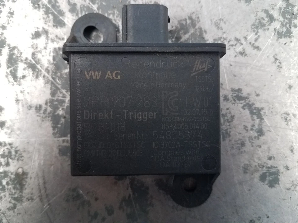 2016 Porsche 911 Turbo S 991 Body Control Modules #6242 LL7 - Image 3 of 4