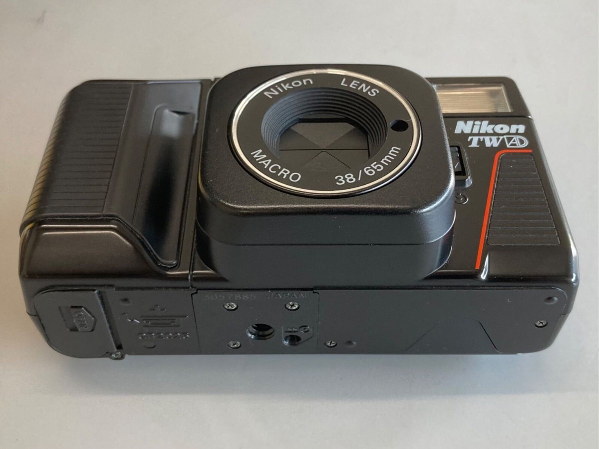 Nikon L35 AF Pikaichi 35mm Point & Shoot Film Camera good 1985