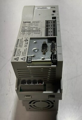 LENZE  ECSEA008C4B SERVO DRIVE VARIABLE FREQUENCY MOTOR CONTROLLER INVERTER U3S