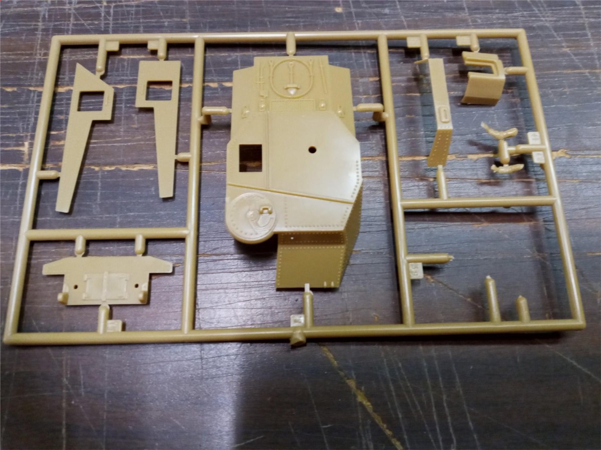 XO054 HASEGAWA 1/72 maquette tank char 31105 British Army Medium Tank M3 Gramt