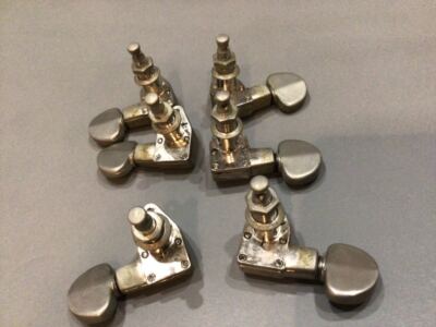 Grover ギターペグ Amazon.com: Grover Mini Bass Machines 144C Guitar Tuners