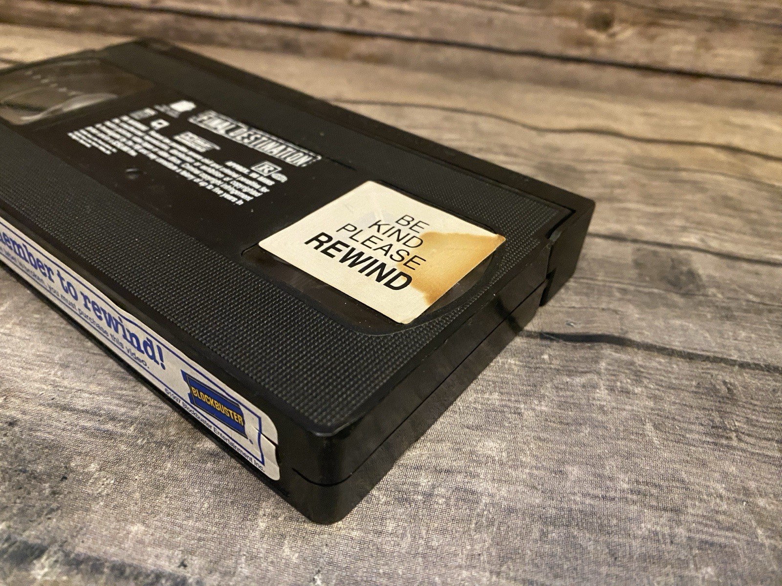 Final Destination 1 (VHS, 2000) Devon Sawa Ali Larter Horror Classic