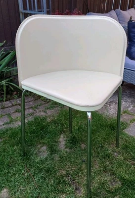 Vintage Retro Style Dining Corner Chair Ivory & Chrome Legs Used Good Condition - Image 1 of 4