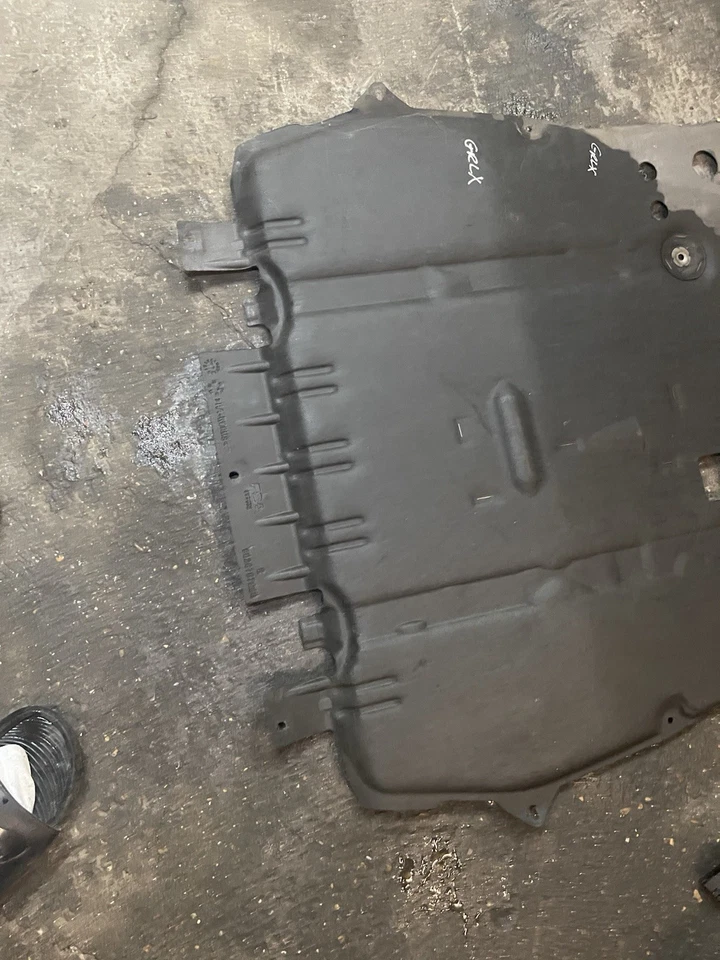 Vauxhall Grandland X 2018-2023 Engine Under tray  9828797280 - Image 2 of 4