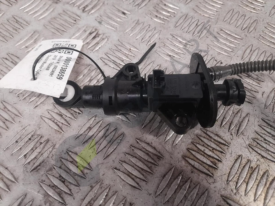 MK2 VOLKSWAGEN TIGUAN Clutch Master Cylinder 5Q2721059HD - Image 2 of 4