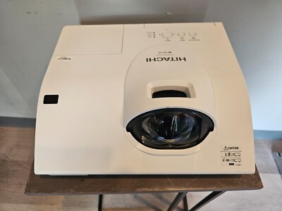Hitachi CP-BX301WN 3200-Lumen XGA Short-Throw LCD Projector with