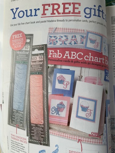 REVISTA The World Of Cross Stitching lista desplegable de varias opciones - Imagen 223 de 559