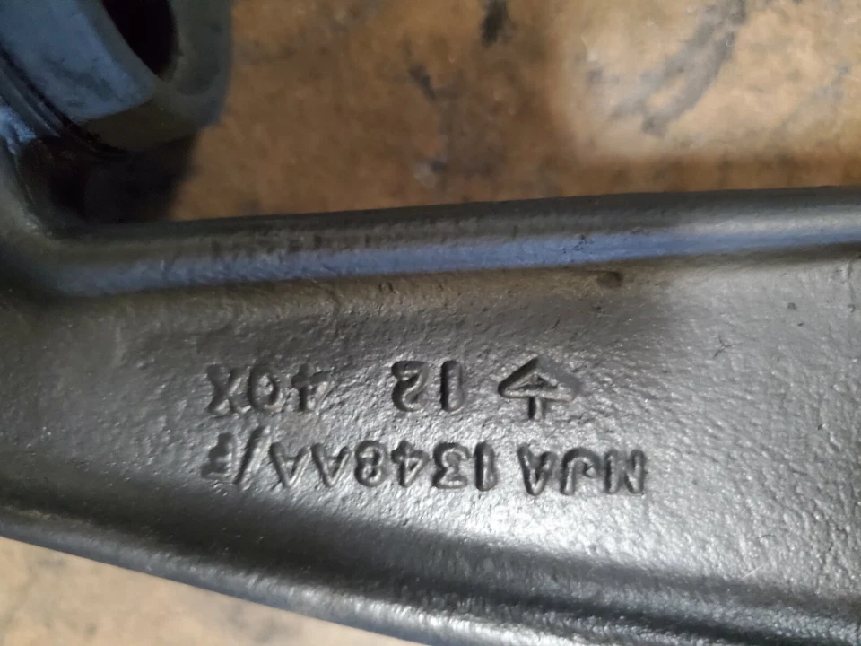 1997 1998 1999 2000 01 02 2003 JAGUAR XK8 BRAZO INFERIOR DELANTERO IZQUIERDO DERECHO NJA1348AA Foto 3 de 3