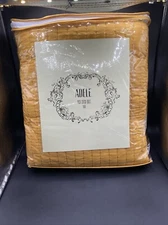 Adele Pick-Stitch Quilt Twin Size 68” X 86” 60% Cotton/ 40 % Polyester